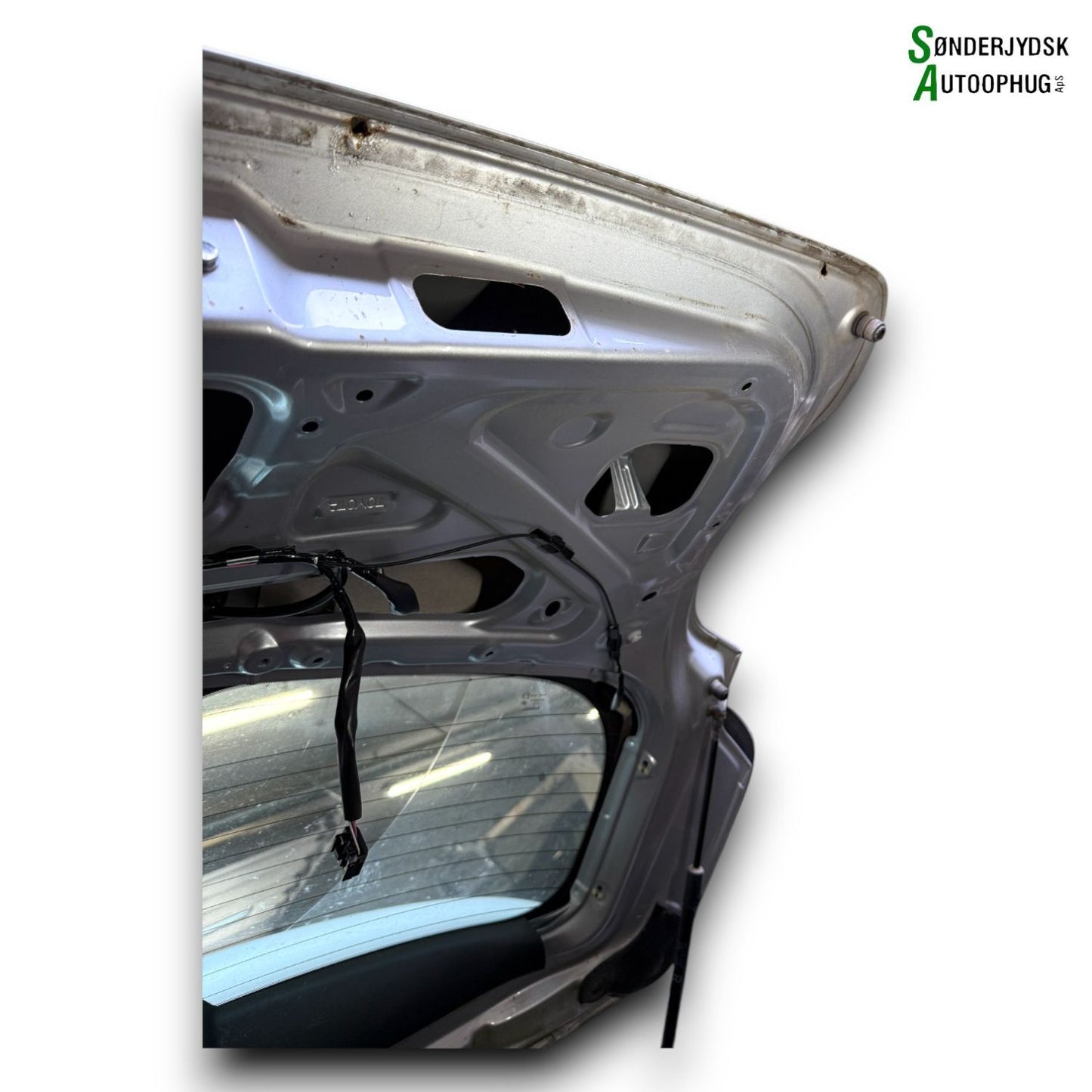 Toyota Verso Bagklap Med OEM Nr. 670050F080 Fra Toyota Ophugger