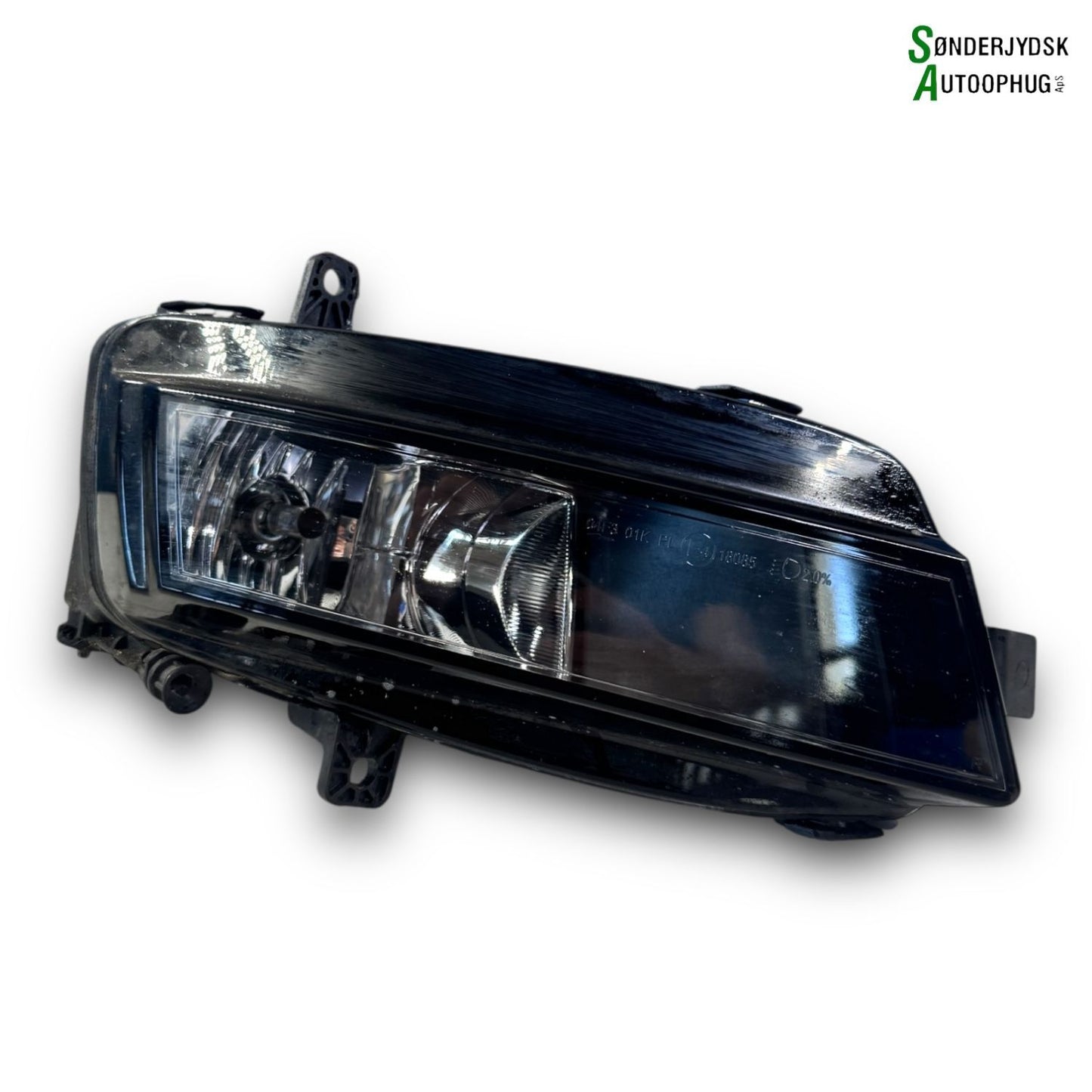 VW Golf 7 AU Tågelygte For Med OEM Nr. 5G0941662D Fra VW Ophugger