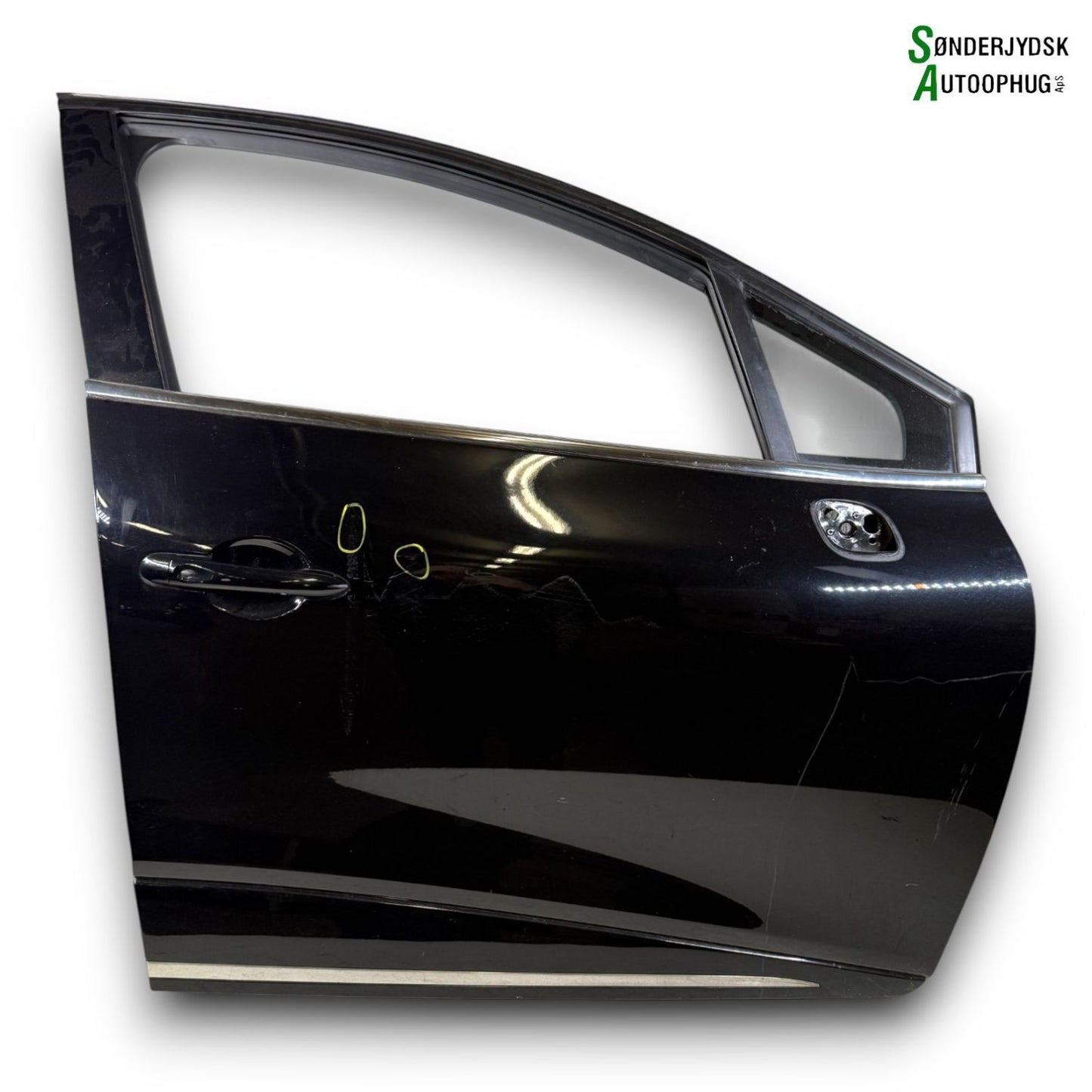 Renault Clio 4 Fordør H Med OEM Nr. 801008302R Fra Renault Ophugger