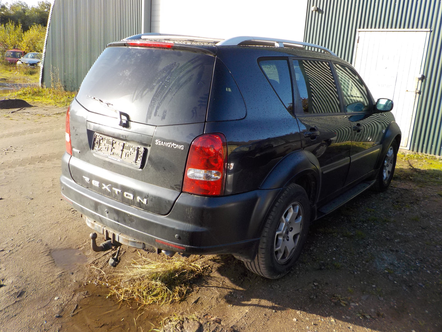 Ssang Yong Rexton II Pluk-Selv-Bil Med OEM Nr. Ophugger Fra Ssang Yong Ophugger