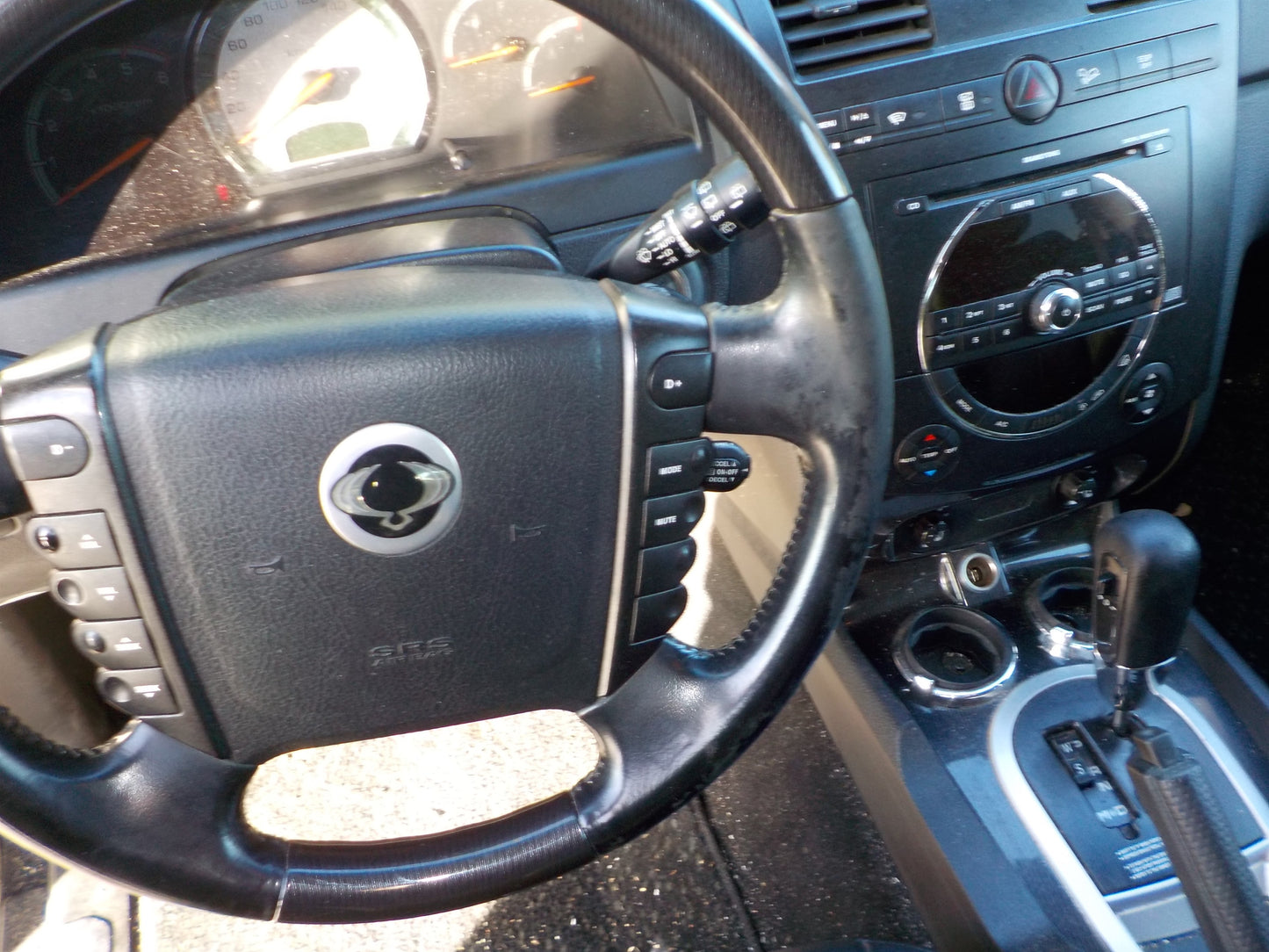 Ssang Yong Rexton II Pluk-Selv-Bil Med OEM Nr. Ophugger Fra Ssang Yong Ophugger