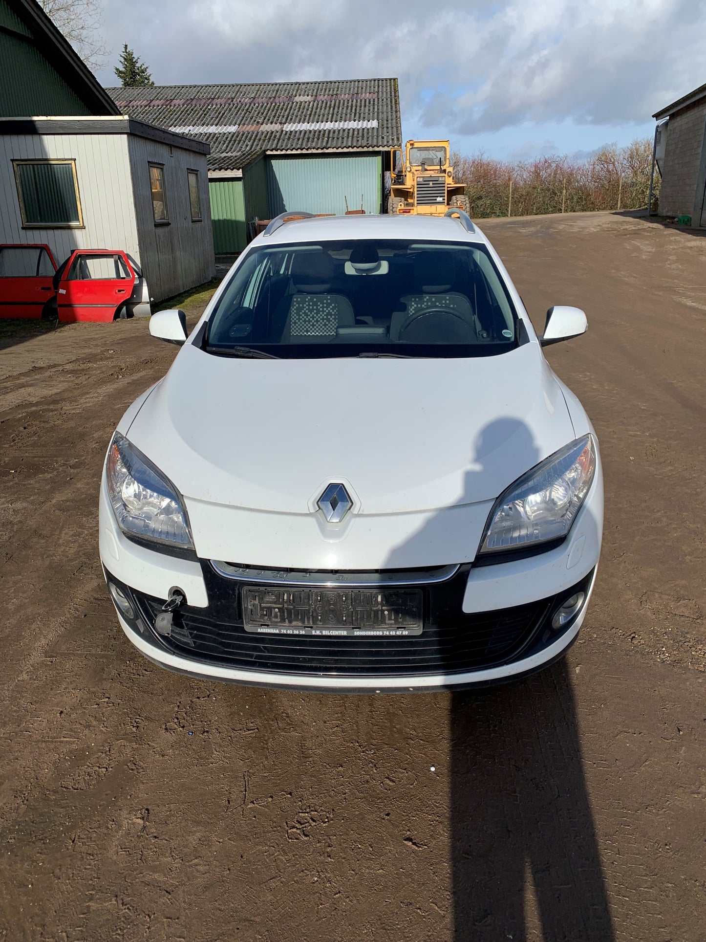 Renault Megane 3 Pluk-Selv-Bil Med OEM Nr. Ophugger Fra Renault Ophugger