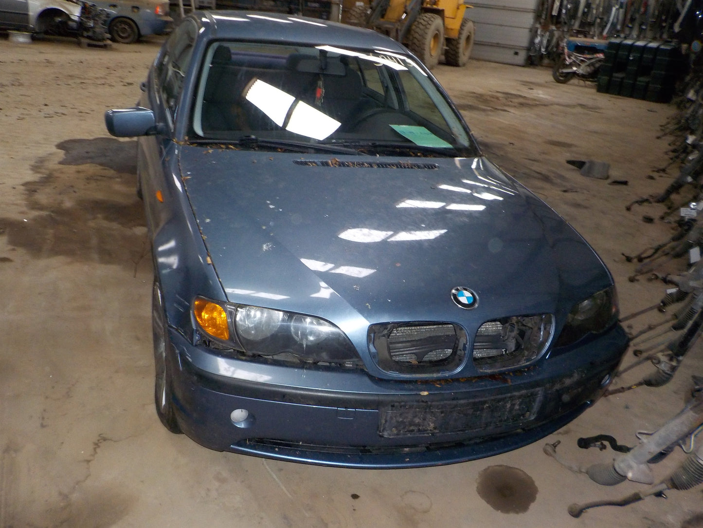 BMW 3-Serie E46 Pluk-Selv-Bil Med OEM Nr. Ophugger Fra BMW Ophugger