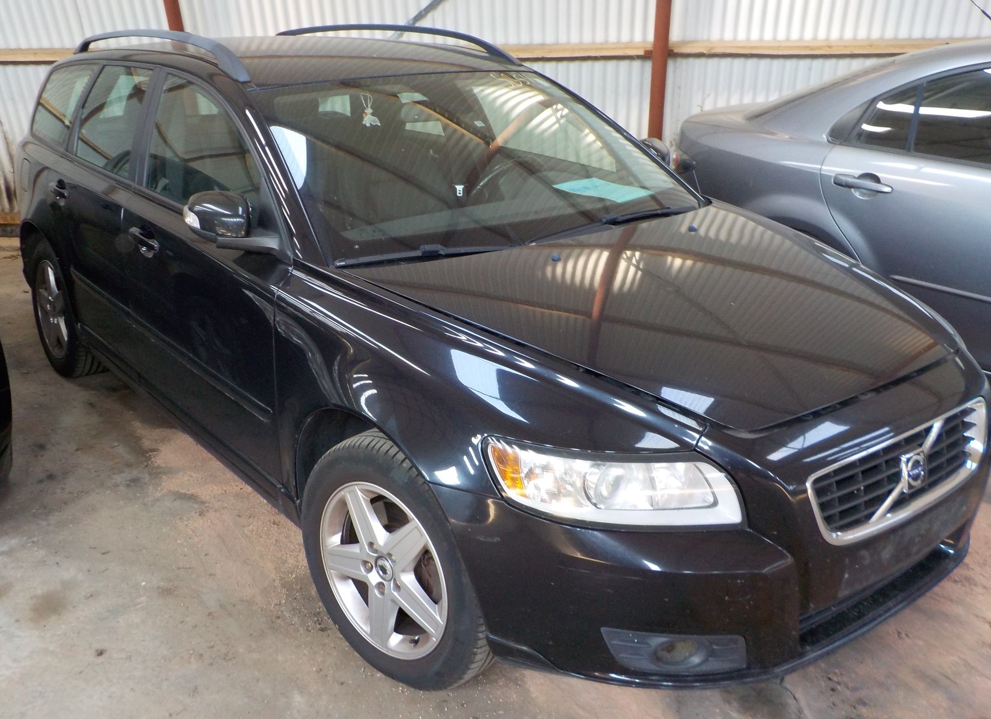 Volvo S40/V50 Pluk-Selv-Bil Med OEM Nr. Ophugger Fra Volvo Ophugger