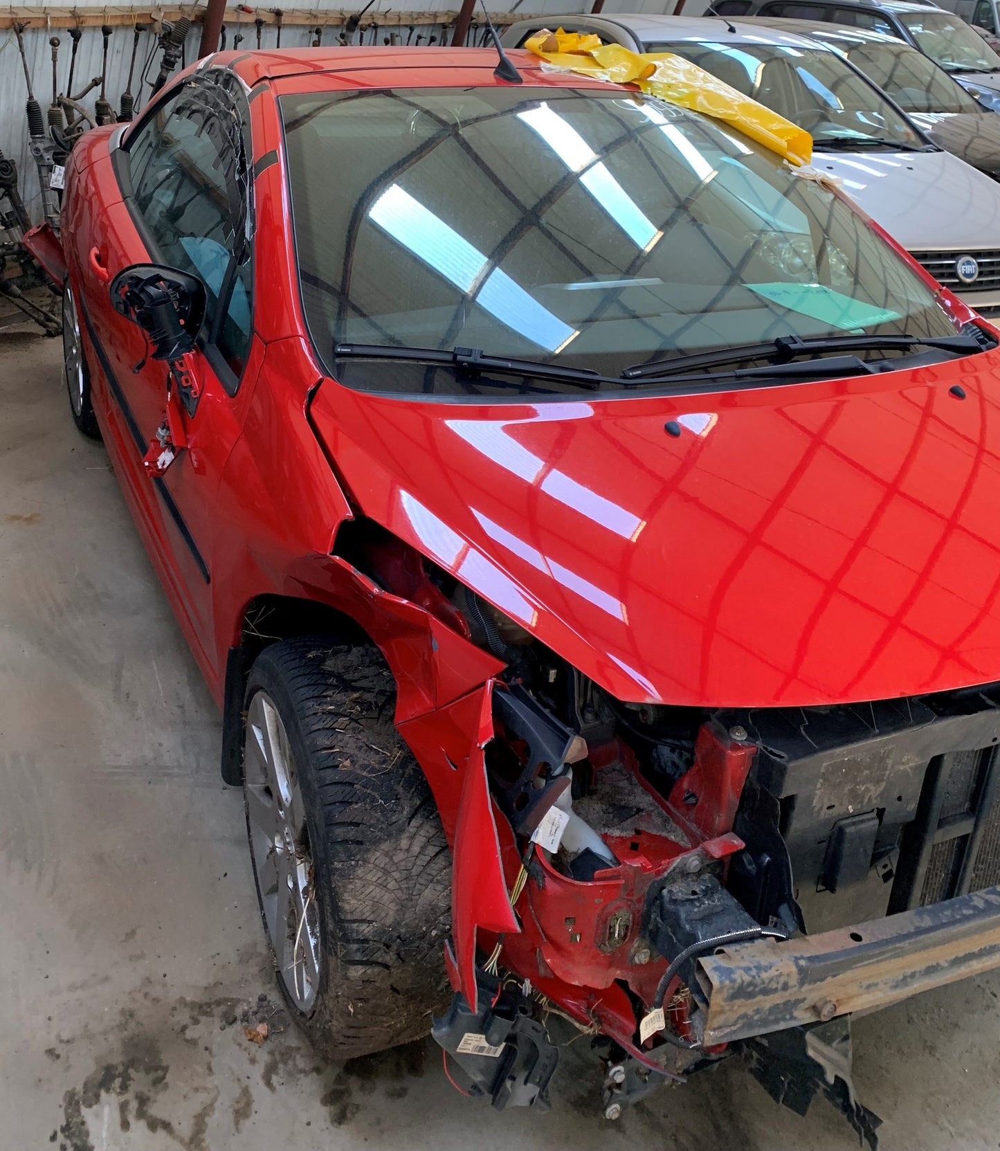 Peugeot 207 CC Pluk-Selv-Bil Med OEM Nr. Ophugger Fra Peugeot Ophugger