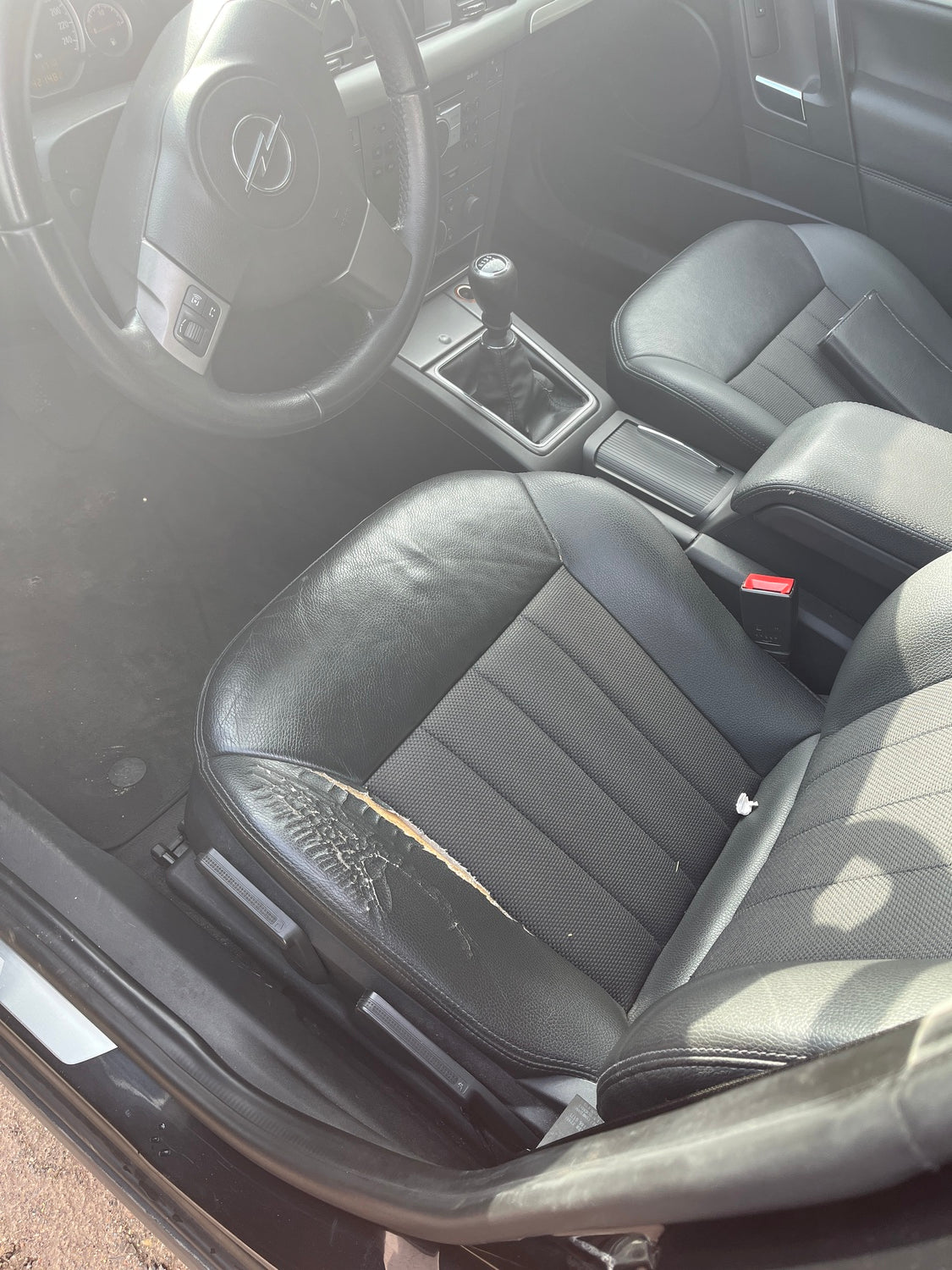 Opel Vectra C Pluk-Selv-Bil Med OEM Nr. Ophugger Fra Opel Ophugger