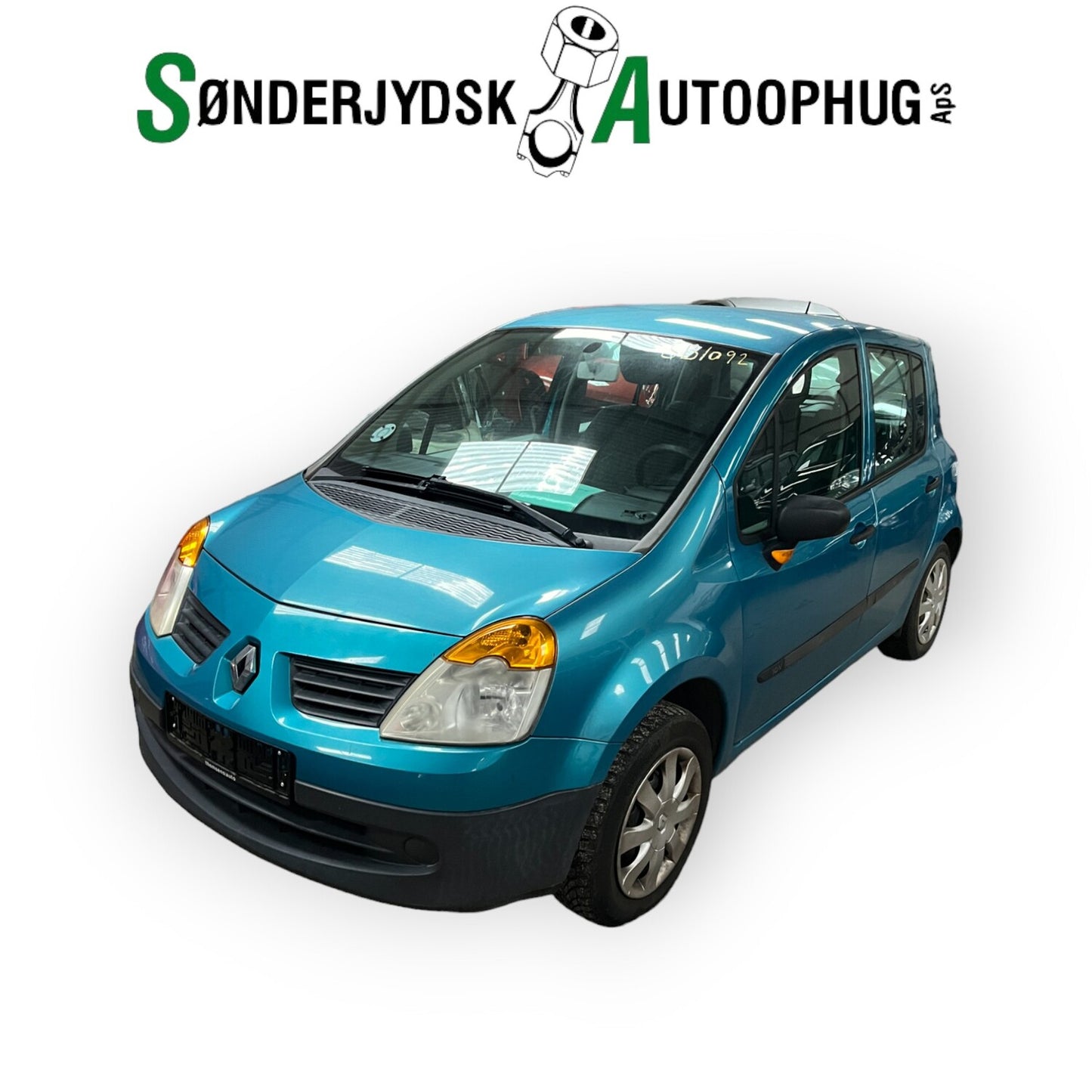 Renault Modus Pluk-Selv-Bil Med OEM Nr. Ophugger Fra Renault Ophugger