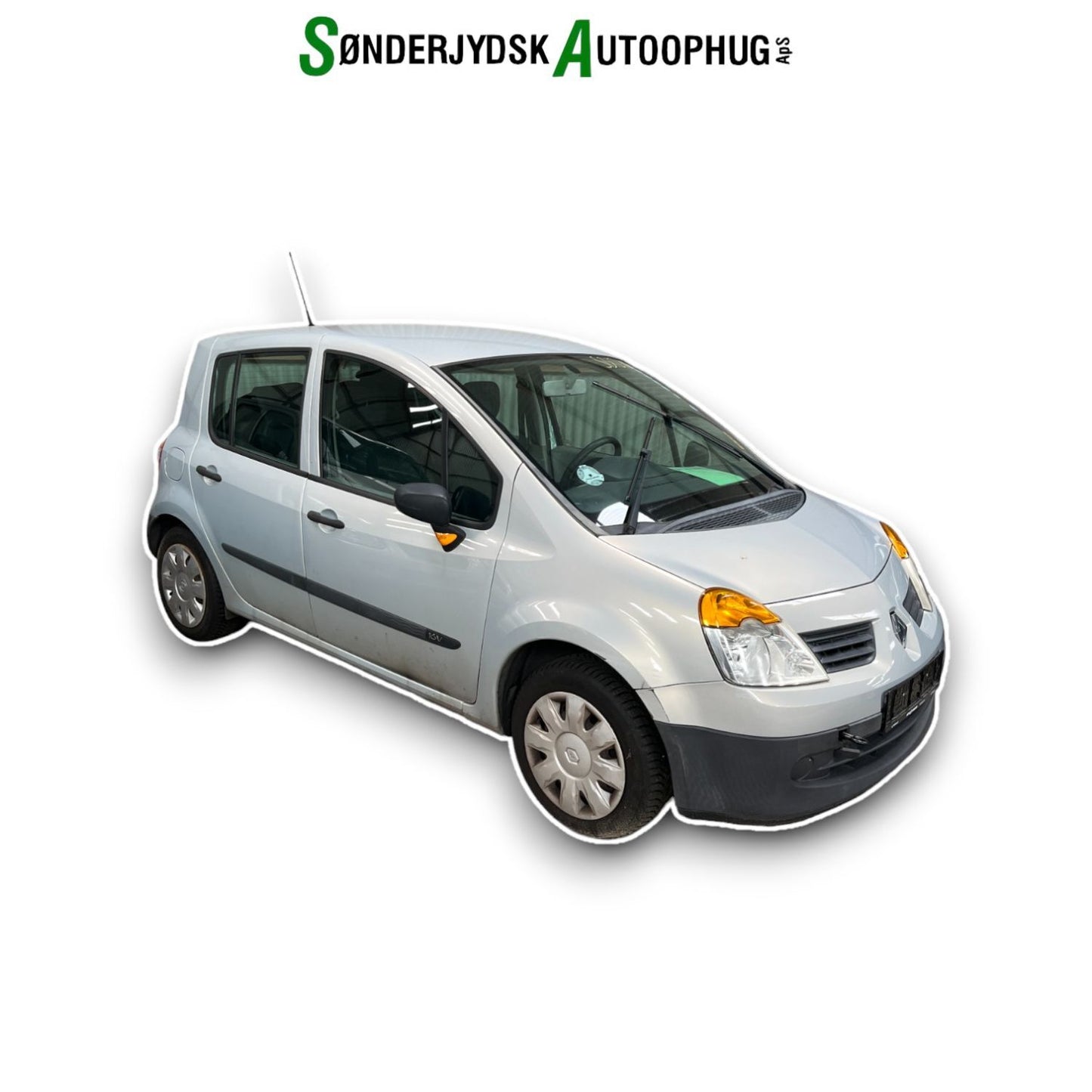 Renault Modus Pluk-Selv-Bil Med OEM Nr. Ophugger Fra Renault Ophugger