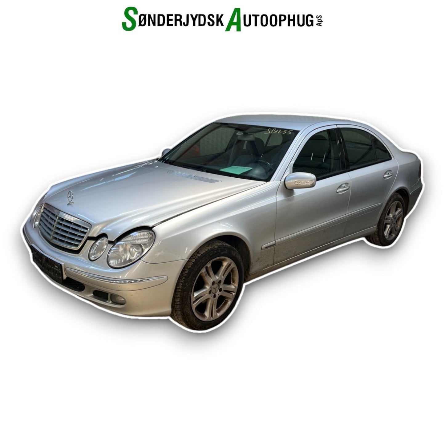 Mercedes E W211 Pluk-Selv-Bil Med OEM Nr. Ophugger Fra Mercedes Ophugger