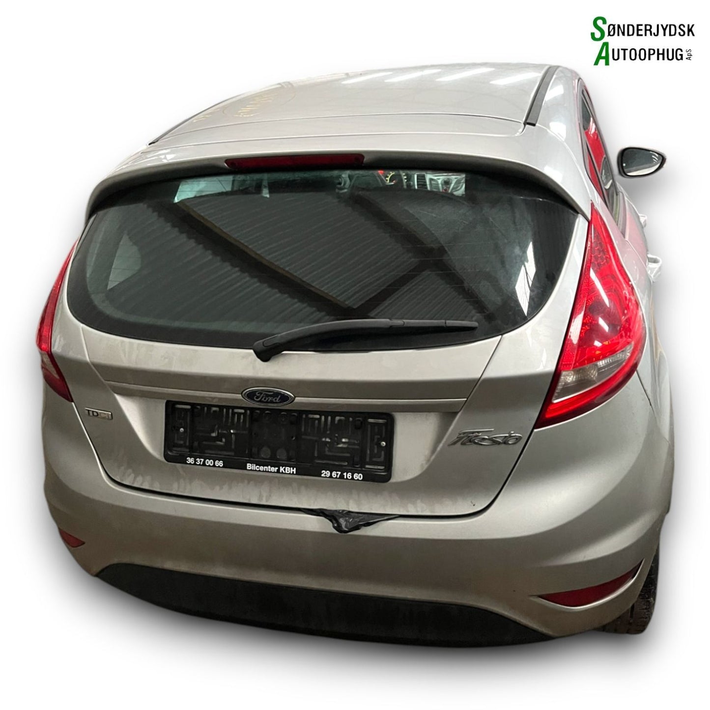 Ford Fiesta 7 Pluk-Selv-Bil Med OEM Nr. Ophugger Fra Ford Ophugger