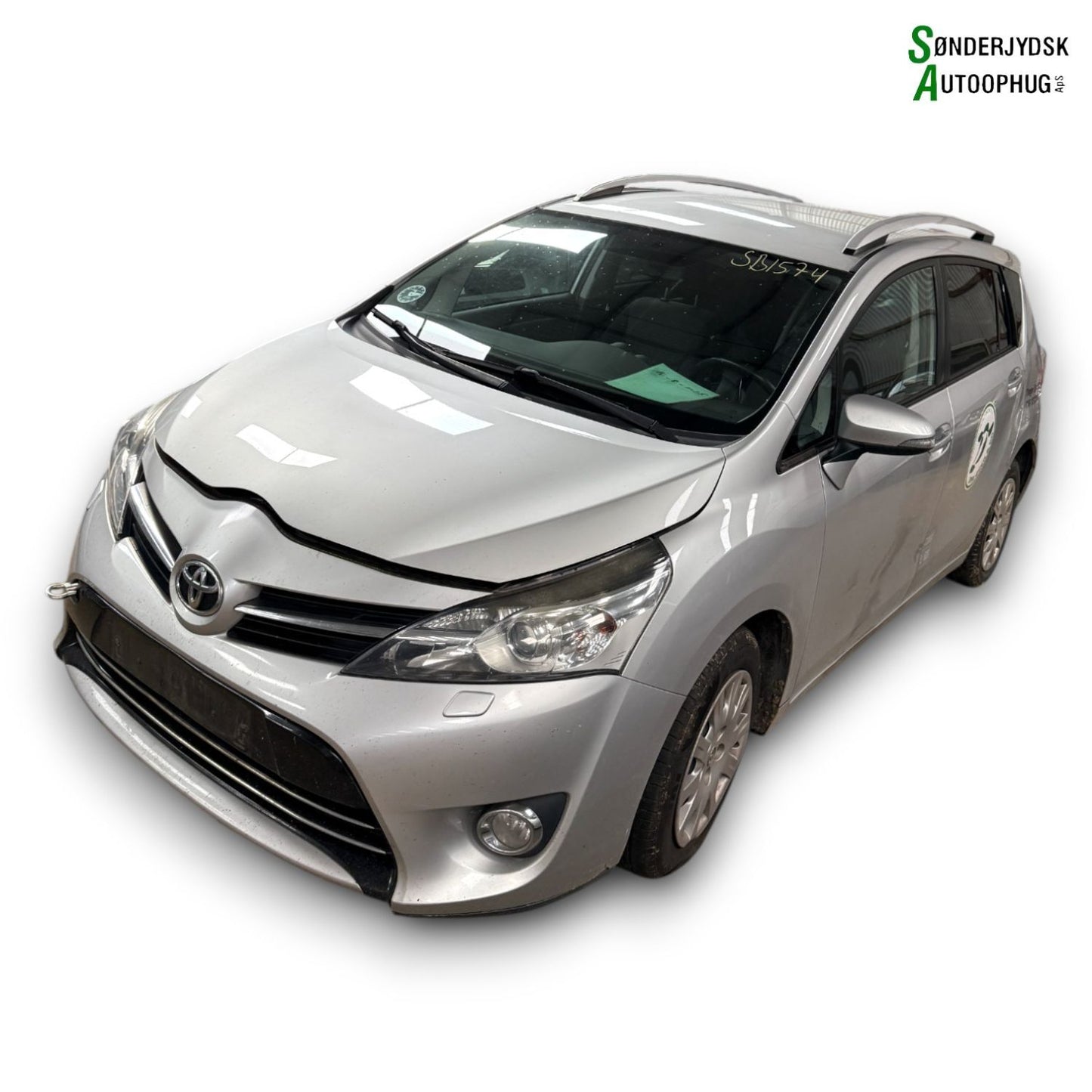 Toyota Verso-S Pluk-Selv-Bil Med OEM Nr. Ophugger Fra Toyota Ophugger
