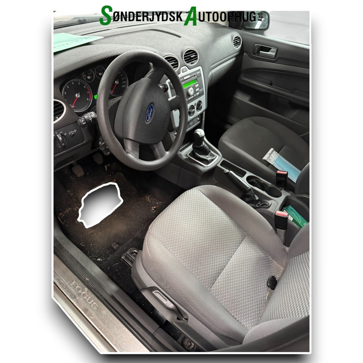 Ford Focus Pluk-Selv-Bil Med OEM Nr. Ophugger Fra Ford Ophugger