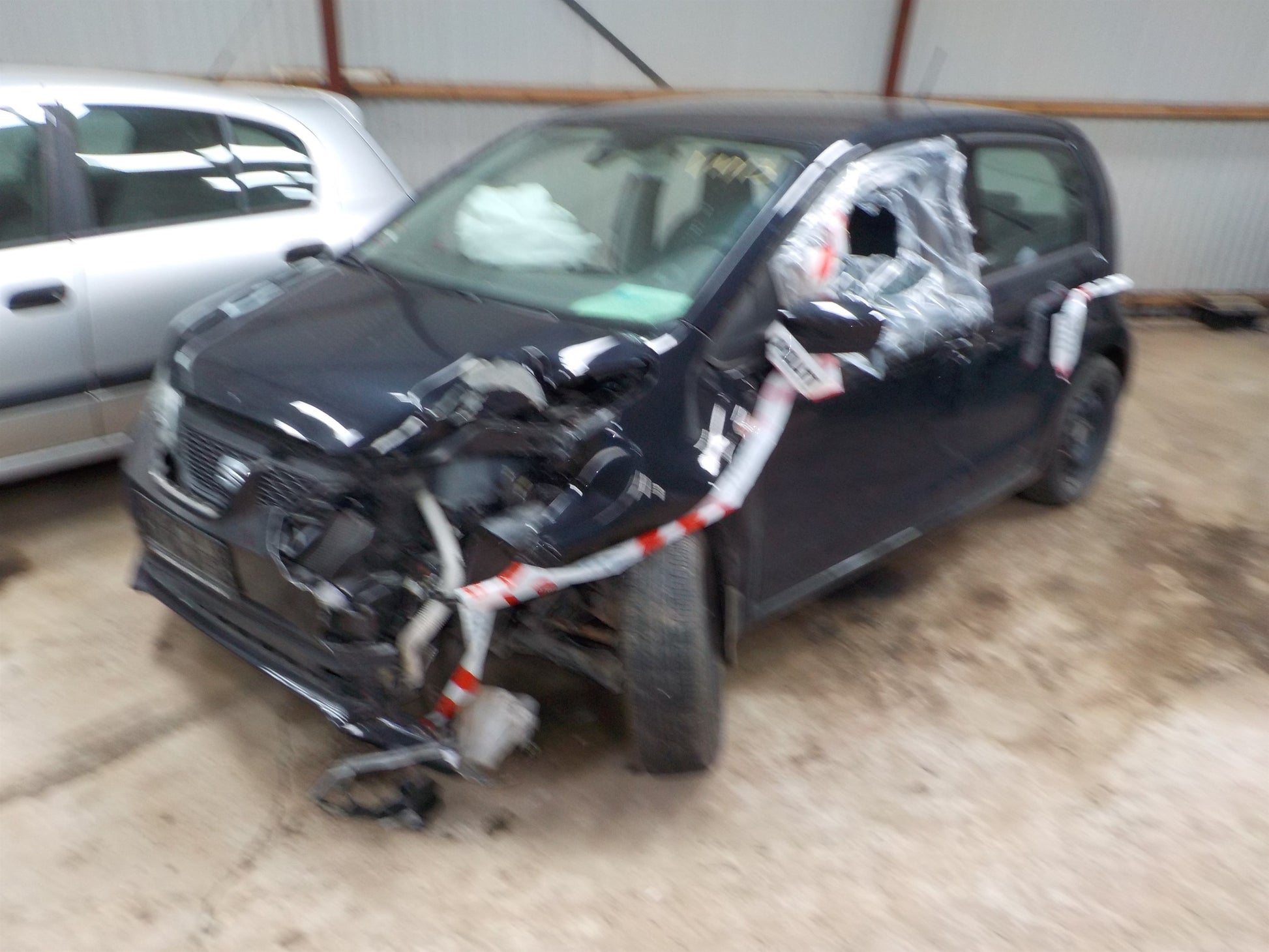 Seat Mii Pluk-Selv-Bil Med OEM Nr. Ophugger Fra Seat Ophugger