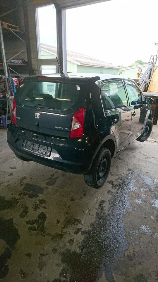 Seat Mii Pluk-Selv-Bil Med OEM Nr. Ophugger Fra Seat Ophugger