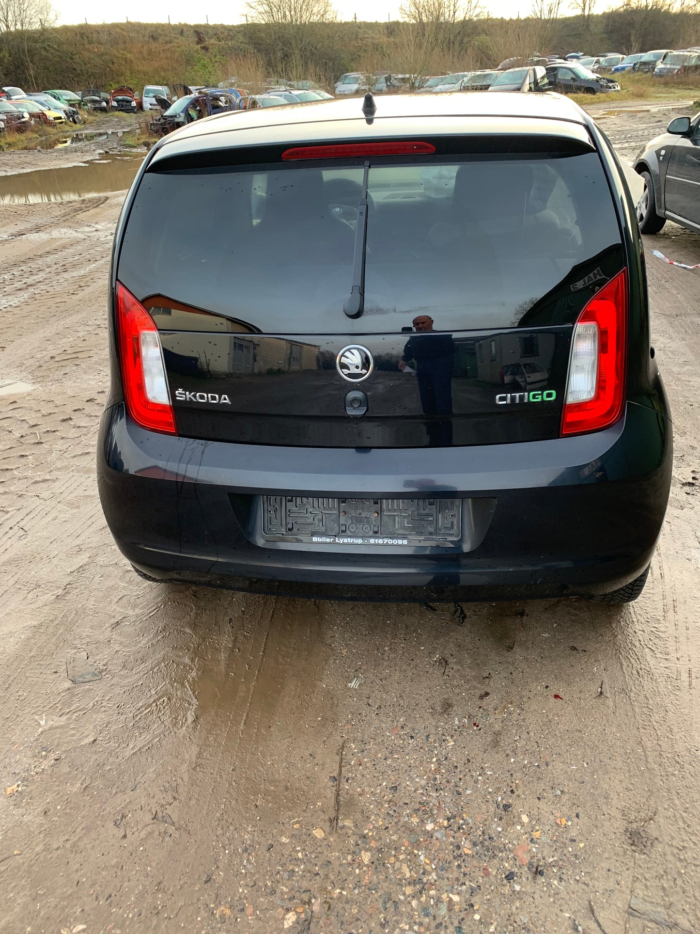 Skoda Citigo Pluk-Selv-Bil Med OEM Nr. TMBZZZAAZDD624950 Fra Skoda Ophugger