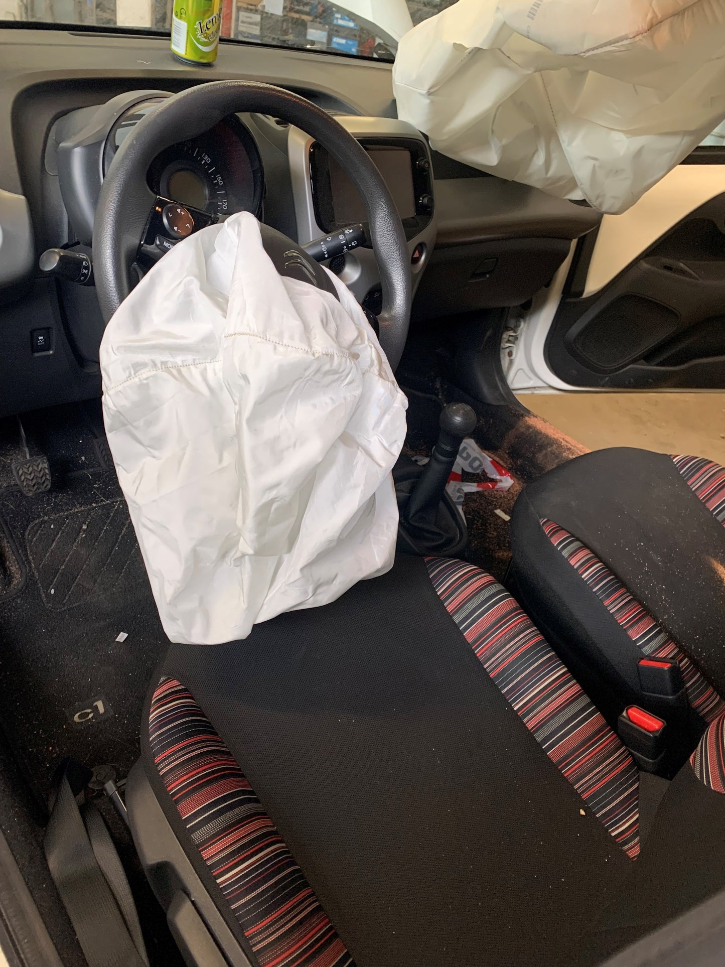 Citroen C1 Pluk-Selv-Bil Med OEM Nr. Ophugger Fra Citroen Ophugger