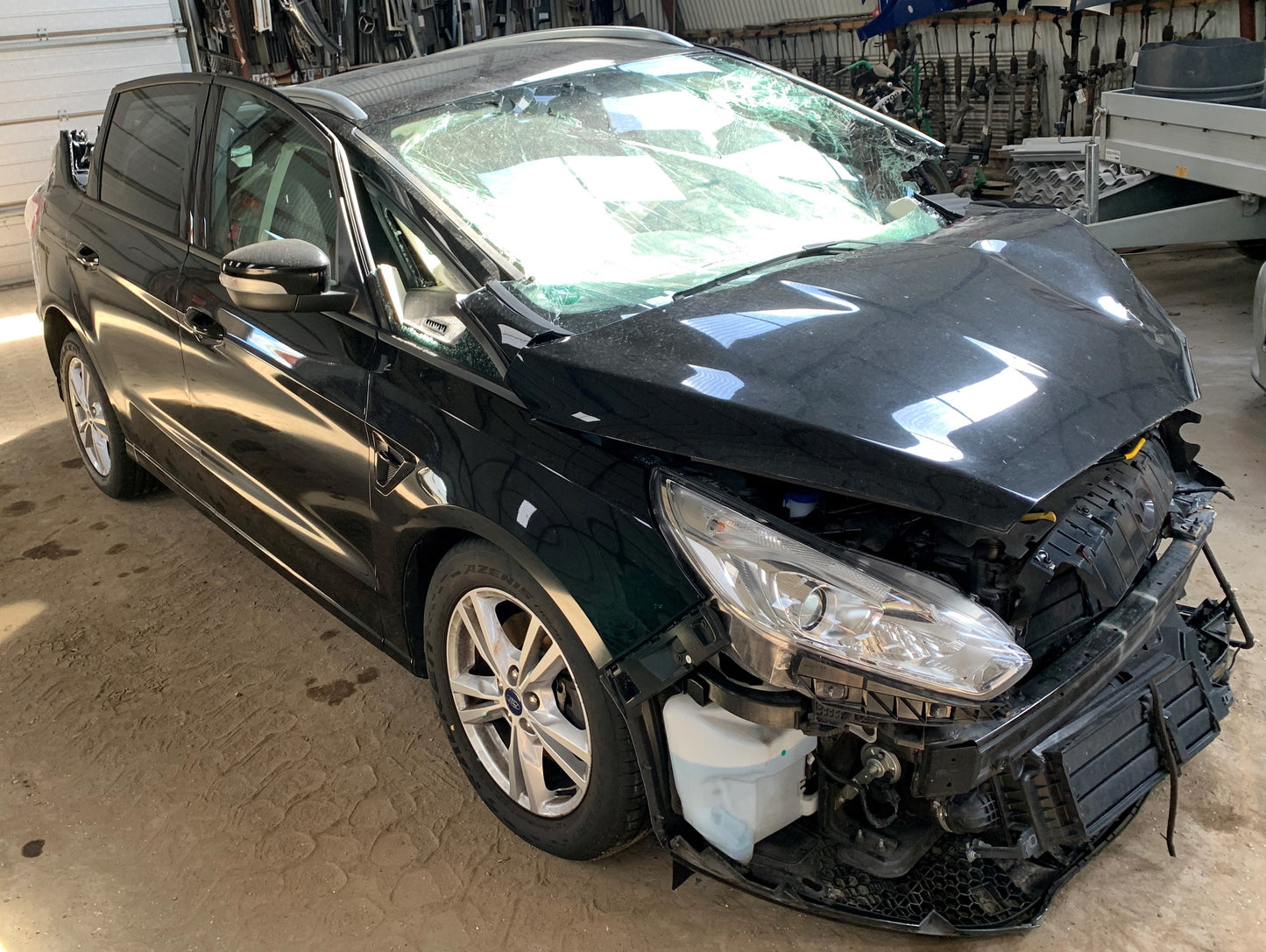 Ford S‑Max 2 Pluk-Selv-Bil Med OEM Nr. Ophugger Fra Ford Ophugger