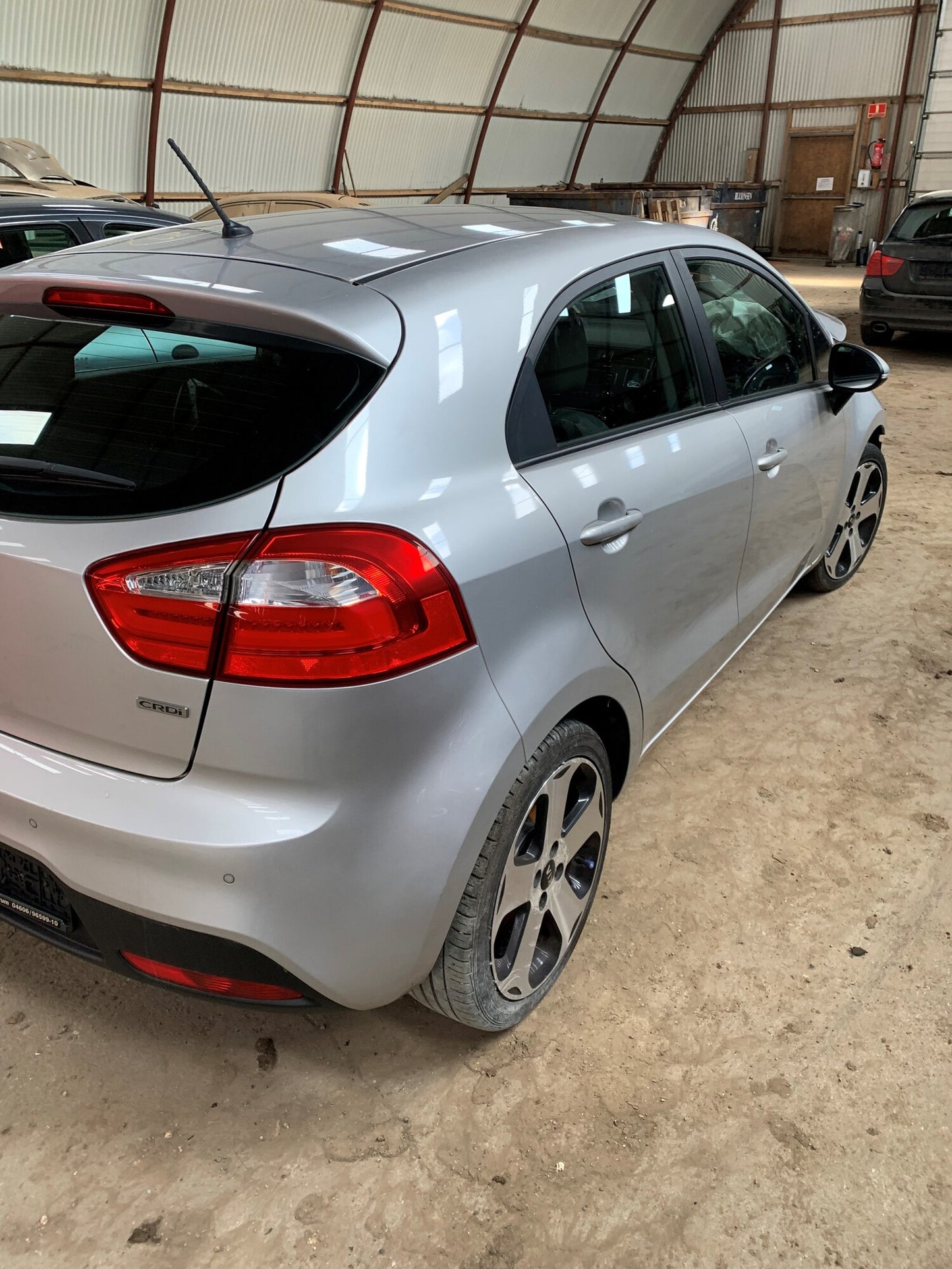 Kia Rio UB Pluk-Selv-Bil Med OEM Nr. Ophugger Fra Kia Ophugger