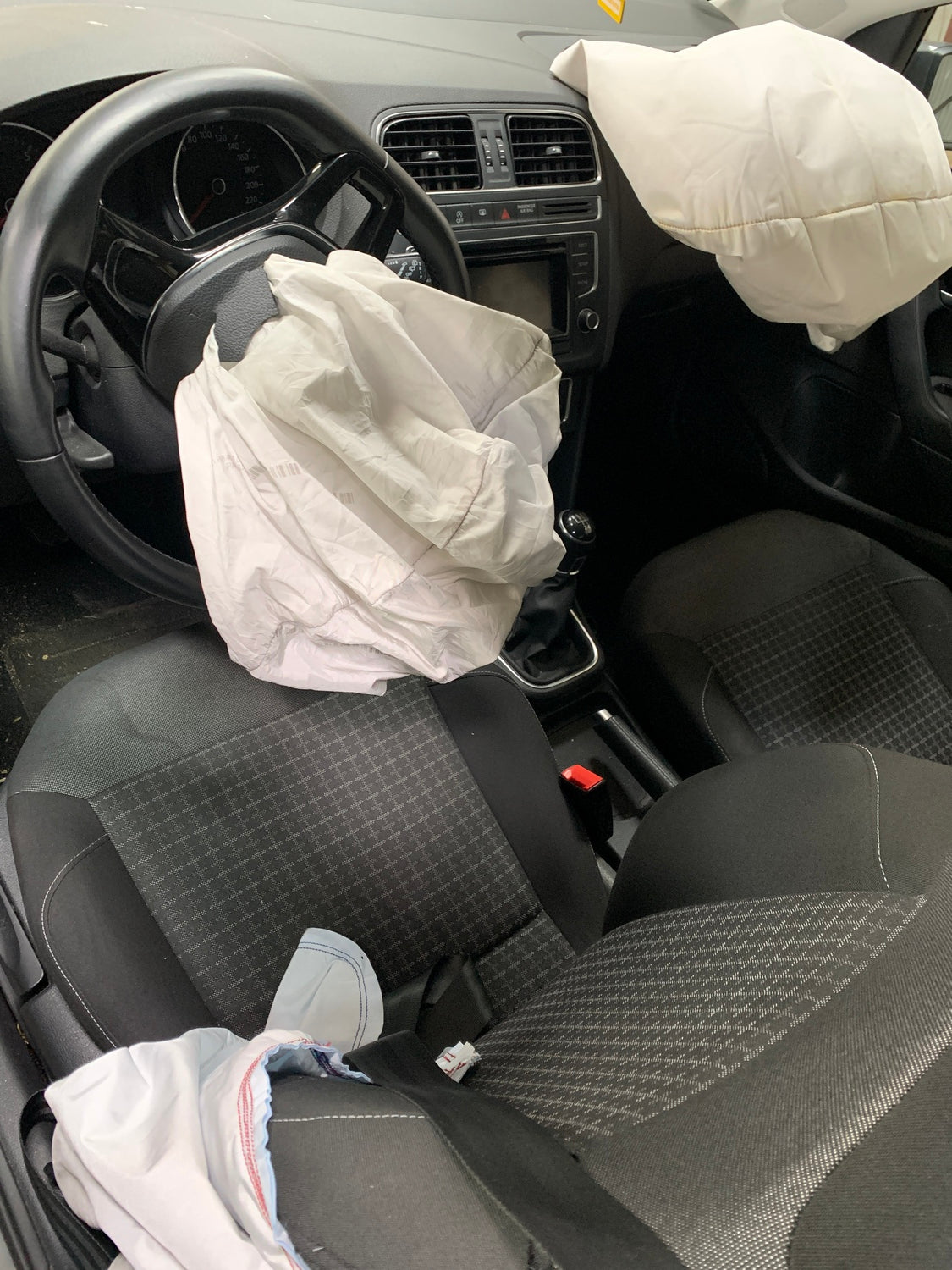 VW Polo 6C Pluk-Selv-Bil Med OEM Nr. Ophugger Fra VW Ophugger