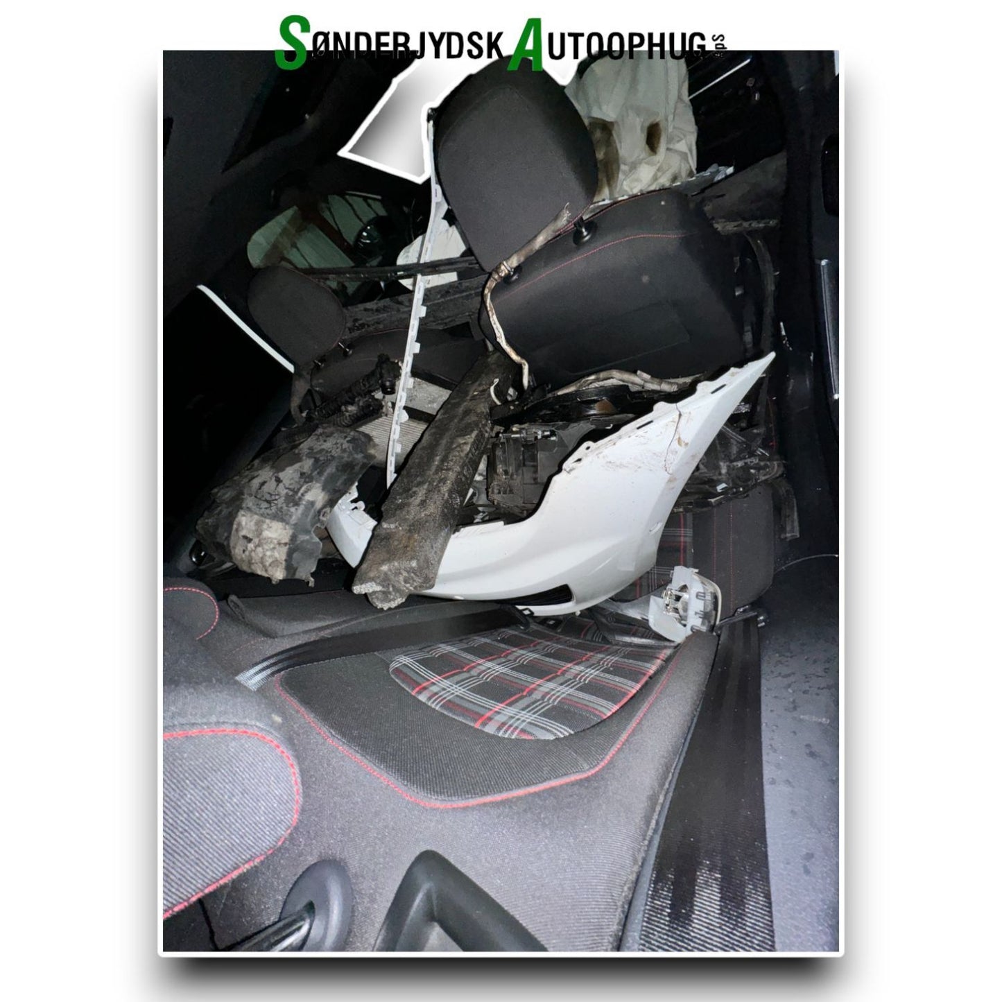 VW Golf 7 AU Pluk-Selv-Bil Med OEM Nr. Ophugger Fra VW Ophugger