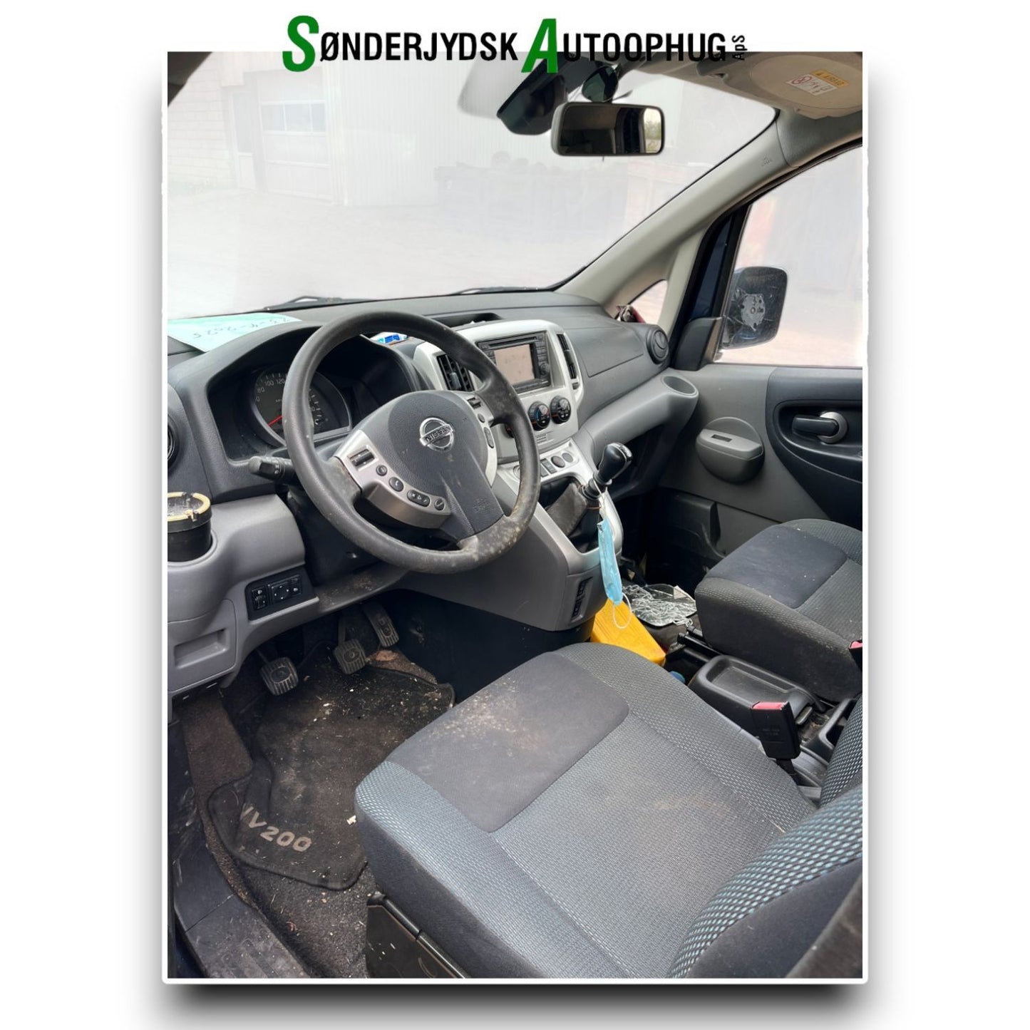 Nissan NV200 Pluk-Selv-Bil Med OEM Nr. Ophugger Fra Nissan Ophugger