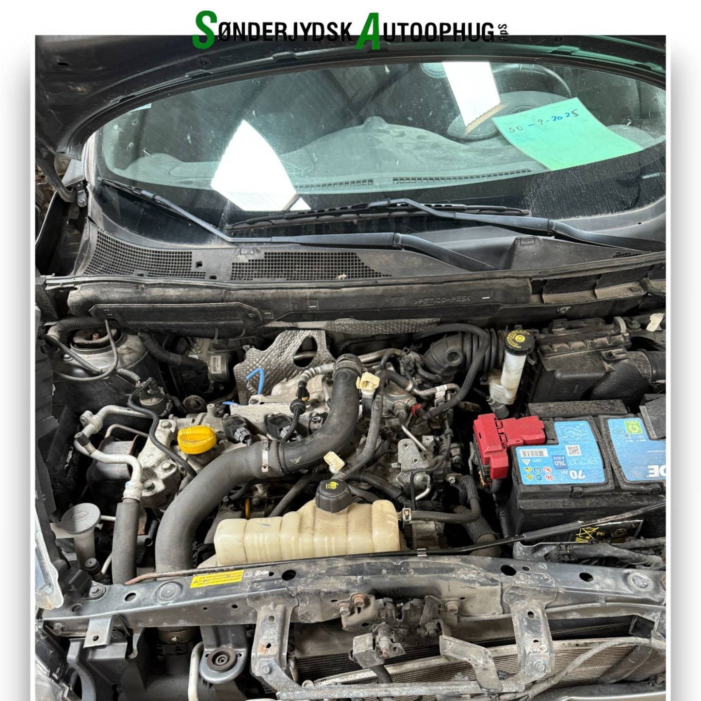 Nissan Juke Pluk-Selv-Bil Med OEM Nr. 101024ED9C Fra Nissan Ophugger