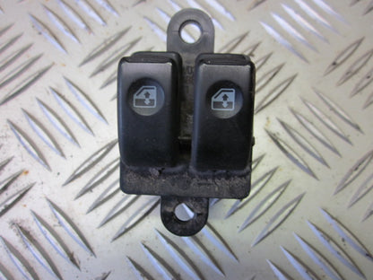 Hyundai Atos Prime Kontakt Rudehejs Med OEM Nr. Ophugger Fra Hyundai Ophugger