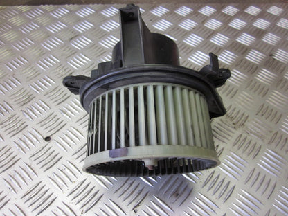 Fiat Punto II Varmeblæser Med OEM Nr. Ophugger Fra Fiat Ophugger