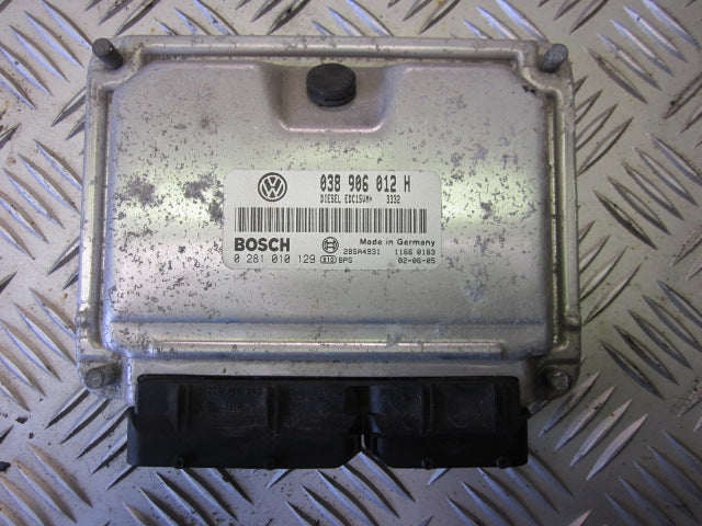 Skoda Octavia Motorstyring - Motorstyreboks - Injection Elboks Med OEM Nr. 038906012H Fra Skoda Ophugger
