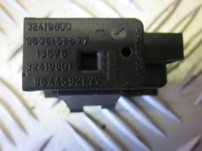 Citroen C3 Kontakt Sædevarme Med OEM Nr. Ophugger Fra Citroen Ophugger