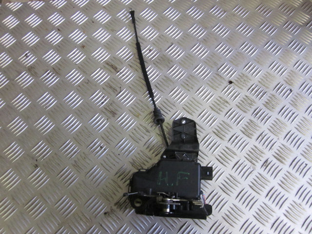 VW Bora 1J Dørlås Med OEM Nr. 6X1837014H Fra VW Ophugger