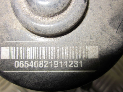 Volvo 80 Serie Abs Pumpe Med OEM Nr. 8671225 Fra Volvo Ophugger