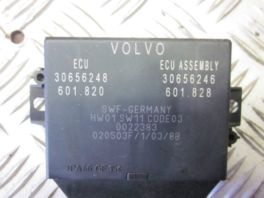 Volvo 80 Serie Relæ Diverse Med OEM Nr. Ophugger Fra Volvo Ophugger