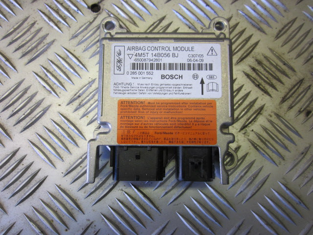 Ford Focus Airbag Elboks Med OEM Nr. Ophugger Fra Ford Ophugger