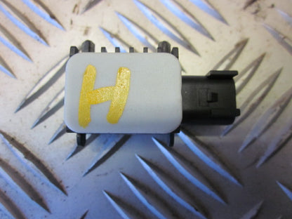 Ford Focus Airbag Føler Med OEM Nr. Ophugger Fra Ford Ophugger