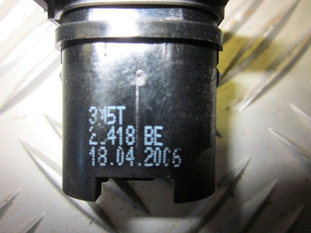 Ford Focus Kontakt Diverse Med OEM Nr. Ophugger Fra Ford Ophugger