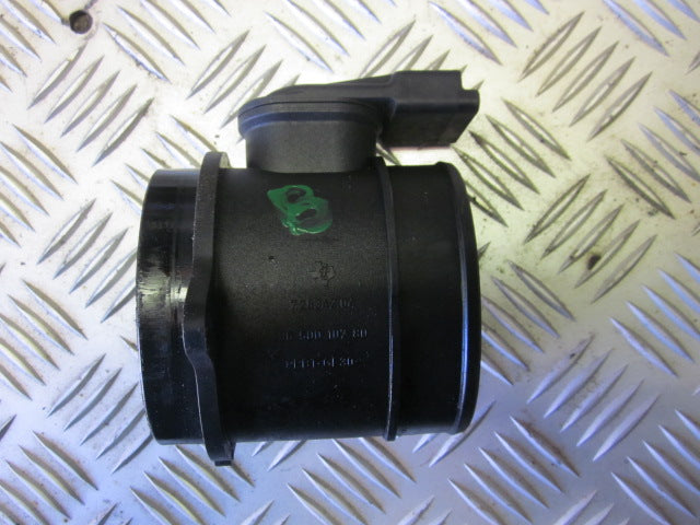 Ford Focus Luftmængdemåler Med OEM Nr. Ophugger Fra Ford Ophugger