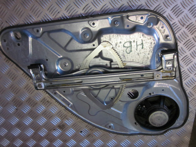 Ford Focus Rudemotor - Rudehejs Med OEM Nr. Ophugger Fra Ford Ophugger