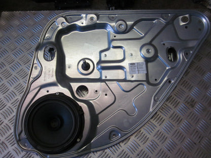 Ford Focus Rudemotor - Rudehejs Med OEM Nr. Ophugger Fra Ford Ophugger