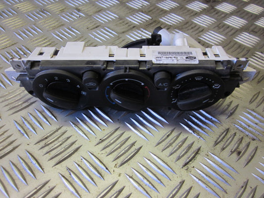 Ford Focus Varmeregulering Med OEM Nr. Ophugger Fra Ford Ophugger