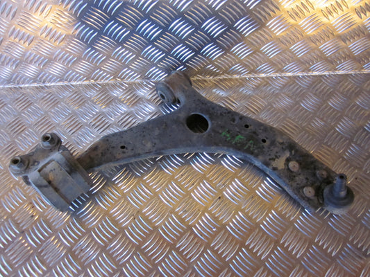 Ford Focus Bærearm F.N. H Med OEM Nr. Ophugger Fra Ford Ophugger