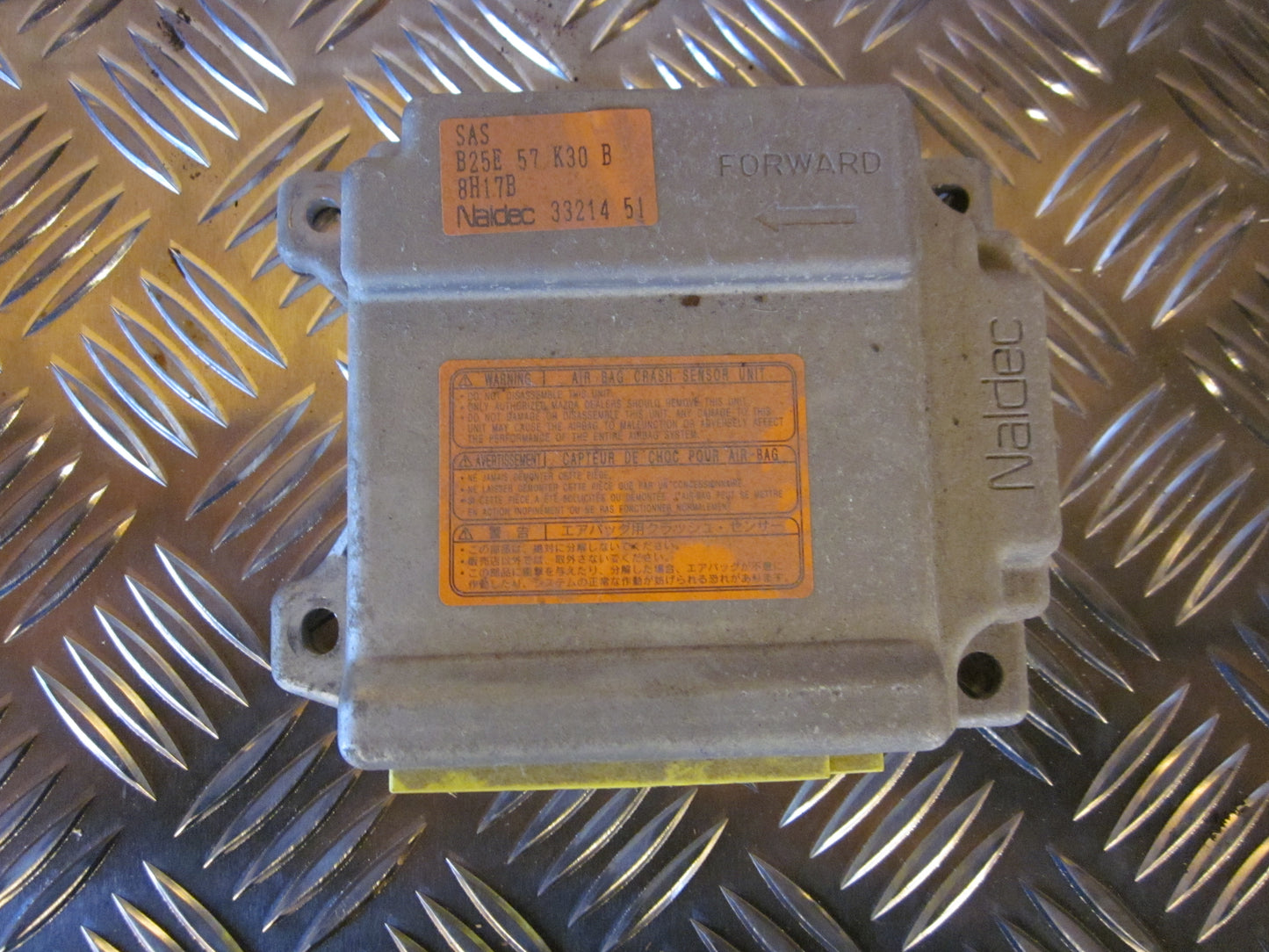 Mazda 323 F 5D BJ14 Airbag Elboks Med OEM Nr. Ophugger Fra Mazda Ophugger