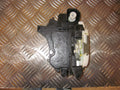 Mitsubishi Colt Dørlås Med OEM Nr. 5715A135 Fra Mitsubishi Ophugger