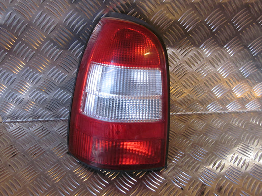 Opel Vectra B Baglygte Med OEM Nr. Ophugger Fra Opel Ophugger