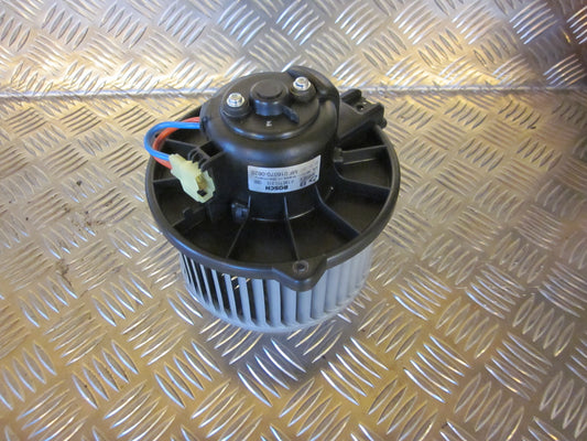 Volvo S40/V40 Varmeblæser Med OEM Nr. 30858848 Fra Volvo Ophugger