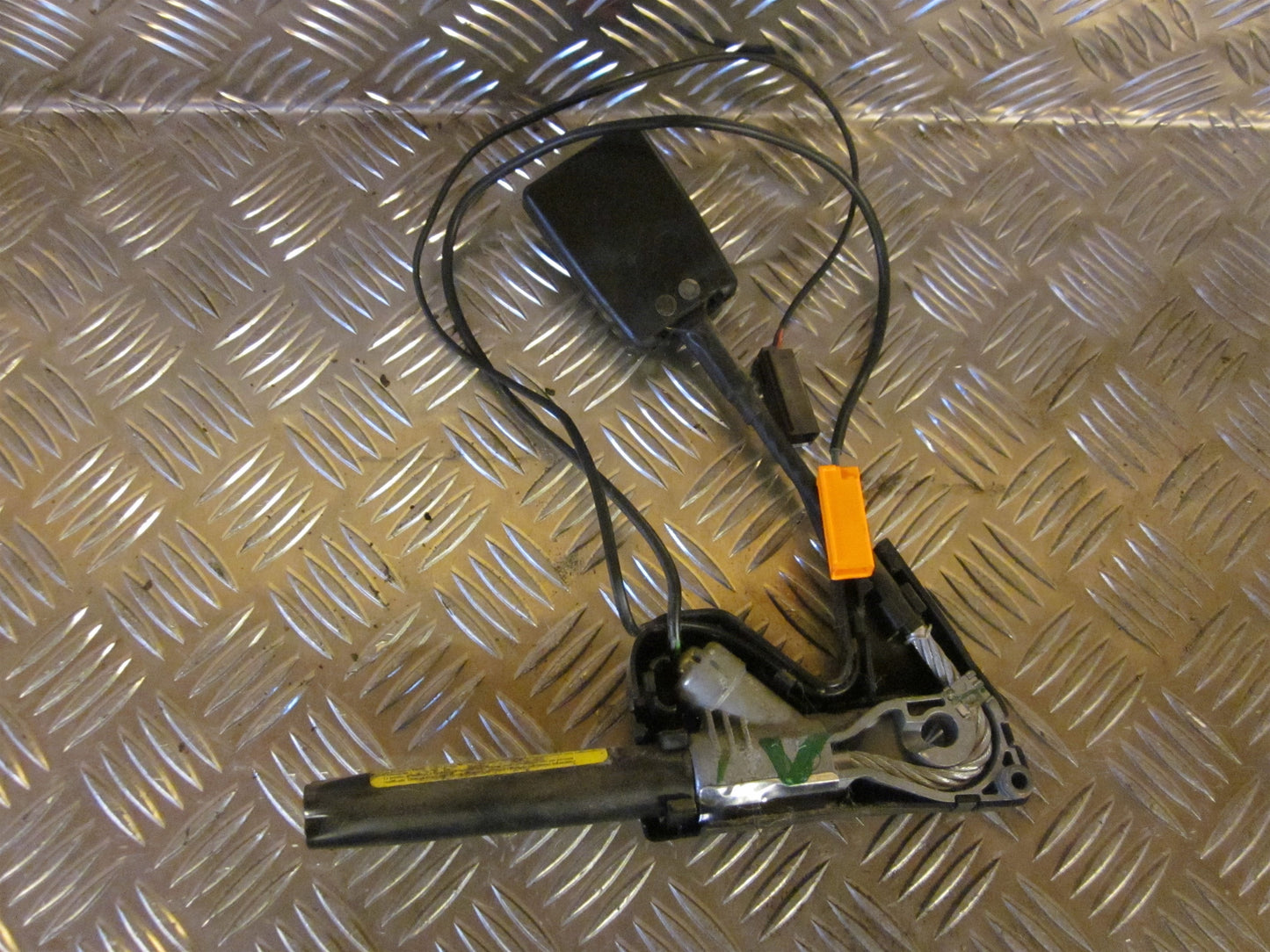 Ford Mondeo 3 Selestrammer Med OEM Nr. Ophugger Fra Ford Ophugger