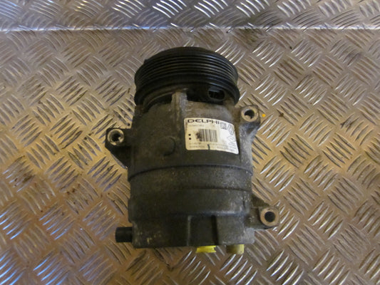 Renault Laguna 2 Aircondition Pumpe Med OEM Nr. 820042450 Fra Renault Ophugger