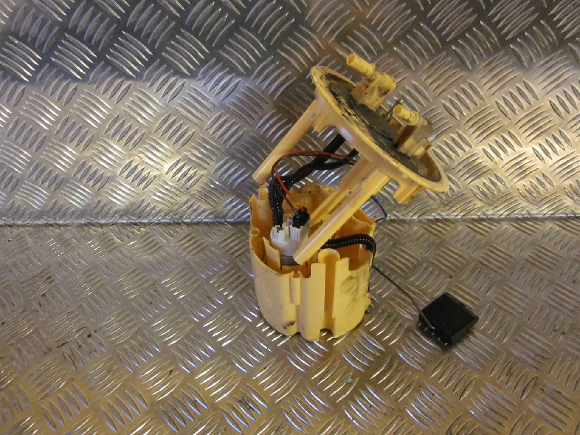 Citroen C8 Benz/Brændstofpumpe El Med OEM Nr. Ophugger Fra Citroen Ophugger