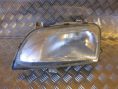 Ford Galaxy Forlygte Med OEM Nr. Ophugger Fra Ford Ophugger