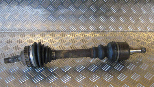 Peugeot Partner Trækaksel For V Med OEM Nr. Ophugger Fra Peugeot Ophugger